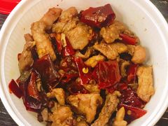-鑫记婆婆兔·成都特产·兔头手撕兔(太古里店)
