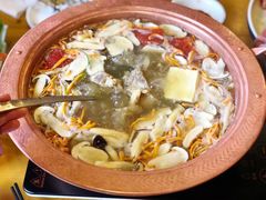铜锅腊排骨火锅-民食香·腊排骨野生菌美食(木府店)