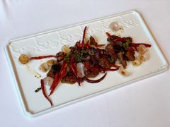 鲜花椒黑蒜焗牛肉粒-月福京味斋·烤鸭店·北京菜(鼓楼总店)