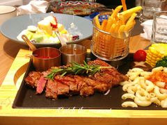 -麓椿花园西餐厅(海乐世界店)