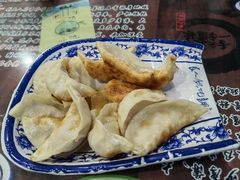 -长人馄饨铺(解放街店)