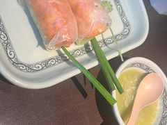 -大头虾越式风味餐厅(光明广场店)