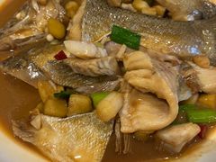 家烧海鲈鱼-荣家小吃(紫阳街店)