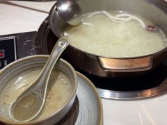 -喃喃椰·糟粕醋·椰子鸡火锅(七堡花园店)