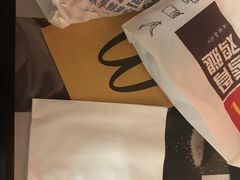 -麦当劳(乳山路店)
