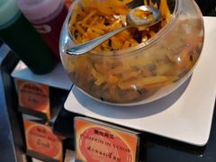 -彩虹云霄酒店75层国际自助餐