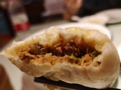 莲菜肉包子-包子大王(新泽巷店)