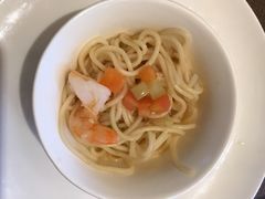 生拆龙虾肉泡稻庭面-海口万豪中餐厅·粤菜·海南菜· 平价海鲜·茶点· KTV包房