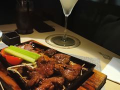 铁锄牛排-穹六人间 people 6(岳阳路店)