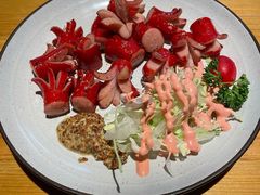 黄油八爪红皮肠-大叔食堂·和风料理·烧鸟(Aone运动公园店)