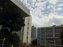 -上海市曹杨职业技术学校