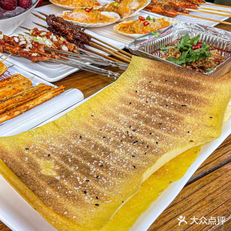 对不起钱钱💰天津这家烧烤的甜品我非吃不可！