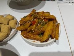 -粉八·云南米线·建水烧烤(常熟路店)