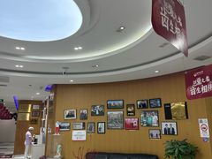 -雅悦齿科(顾村公园店)
