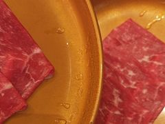 -牛YO寿喜烧·铁板烧和牛火锅自助(市府恒隆店)