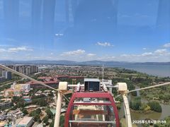 -七彩云南欢乐世界