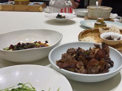 -梅花香里大酒店(郁金香路店)