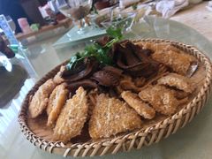 -山明水秀大饭店