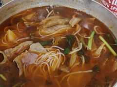 -叶伟胡辣壳面(两路口店)