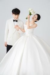 -秦皇岛我和你婚纱摄影工作室