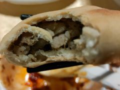馕坑烤包子-巴扎美食·新疆菜·西域歌舞表演餐厅(新疆大厦店)