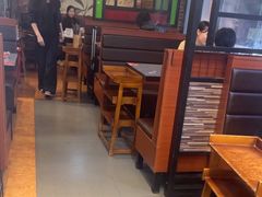 -罗二娘·鲜切牛自助火锅(罗湖东门步行街店)