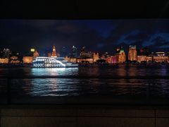 -陆家嘴空中步行连廊