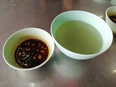 蘸料-红大哥水门鸡饭(總店)
