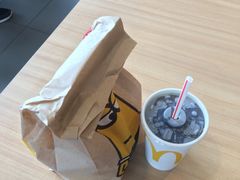 -麦当劳(松江南乐得来速店)