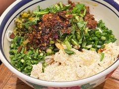 -云阿蛮云南生烫牛肉米线(奉贤路店)