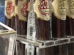 -VENCHI 闻绮(北京国贸商城店)