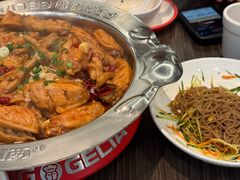 -胖哥俩肉蟹煲(湖滨银泰in77店)