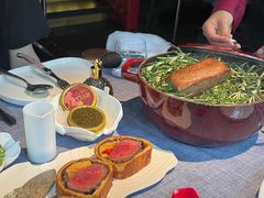 -弦月窗LUNETTE BY AMANDA(复兴路店)