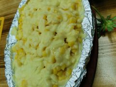 -亲昵春川鸡排(韩国美食街店)