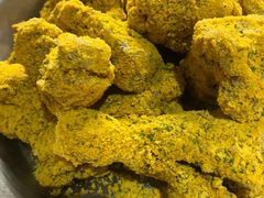 -BHC炸鸡(明洞总店)