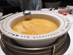 -领鲜天下·焗海鲜·花胶鸡(天目里店)