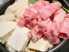 -烤路里·韩国品质自助烤肉(石路天虹4号店)