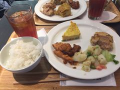无印良品Cafe&nbsp;&&nbsp;Meal&nbsp;MUJI-无印良品餐堂 MUJI Diner(成都太古里店)