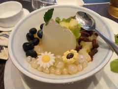 雪荔凤梨冰沙-上座云间·青年赣菜(绿茵店)