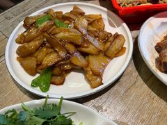 地三鲜-四姐妹东北饺子(沙尾路店)