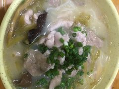 -老字号巴山酸菜米线(巴渝佳梦小区店)