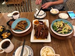花菜炒肉-先记烧鹅王·本地粤菜(福永店)