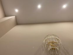 -菩羽·专业美胸·连锁养护中心