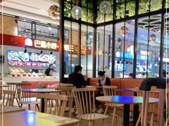 大堂-星巴克(海口美兰机场分店)