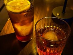 -Mx.cocktail bar