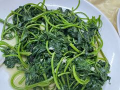 -南沙辉记烧鸡·荔枝木炭火吊烧(旧镇店)