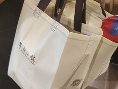 -麓湘小镇(金茂览秀城店)