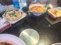 -川流不息·地道川菜·小龙虾(新松江路店)