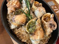 法式蒜香黄油焗海螺-一沙一城·岩烤牛扒(深圳首店)