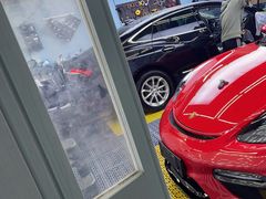 -龙粤汽车贴膜·中国航天山由